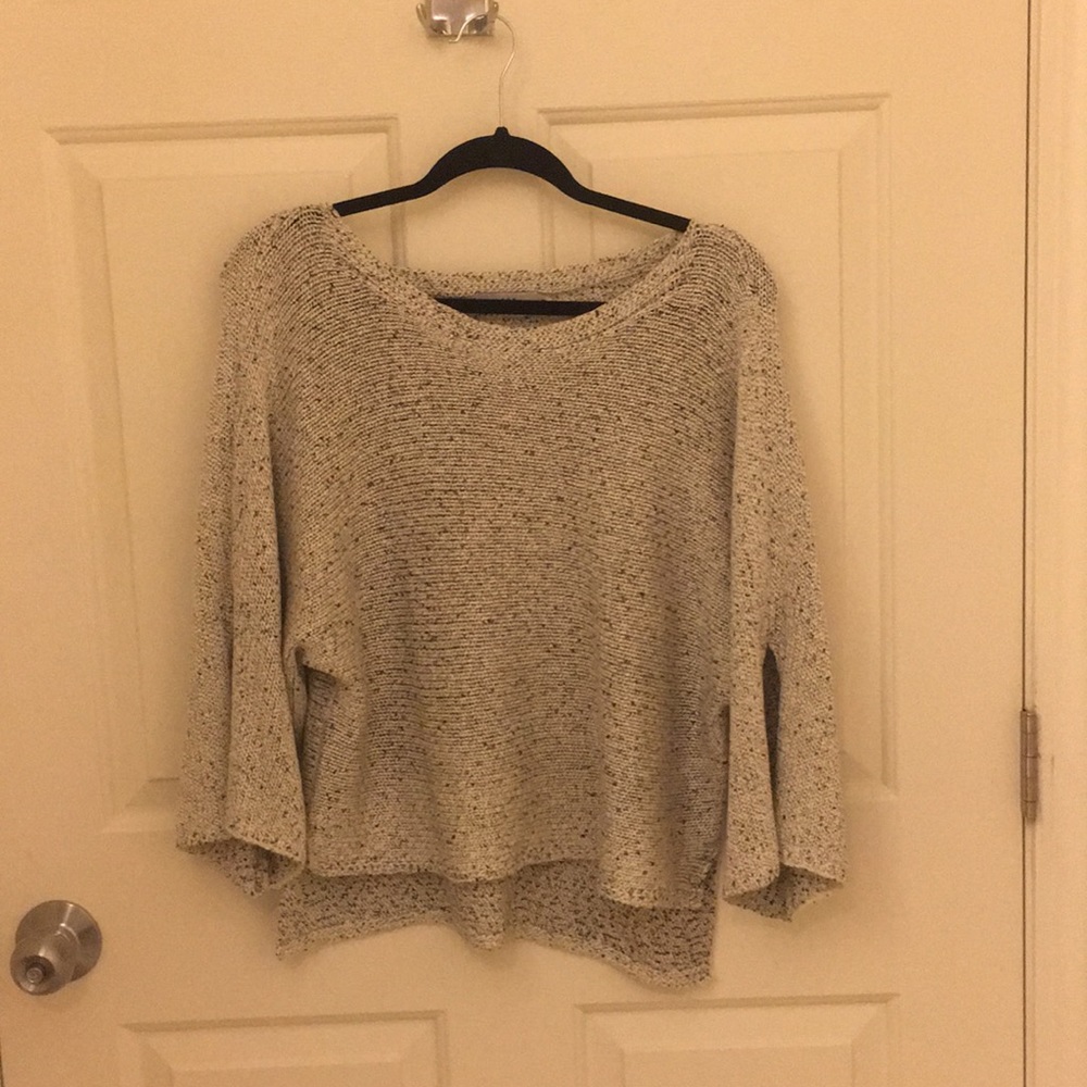 Crop sweater